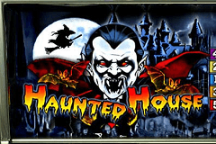 Haunted house slot machine bonus